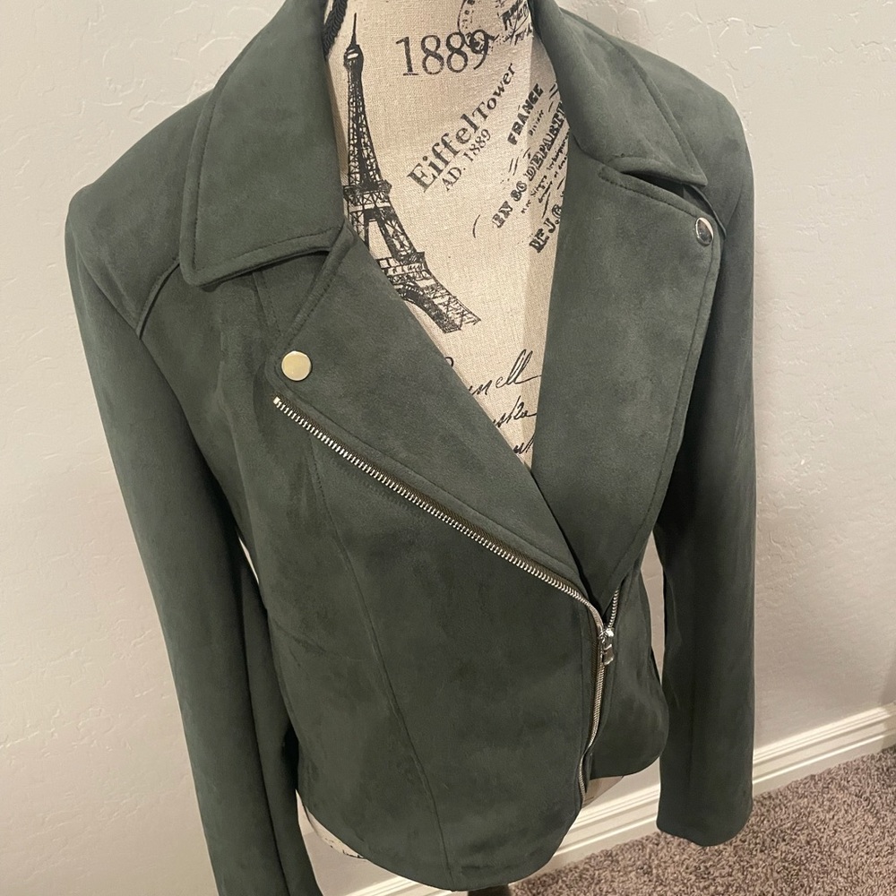TCEC Jacket - Picture 4 of 9